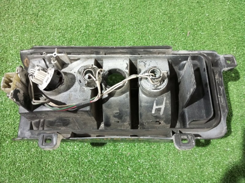 Стоп-сигнал, 5000 рублей, Пешки