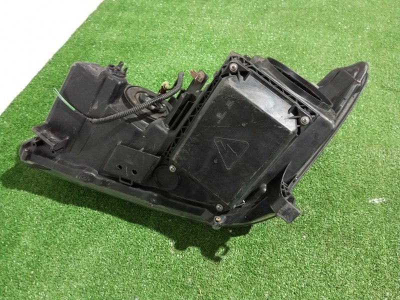 Фара ксеноновая, 12000 рублей, Пешки