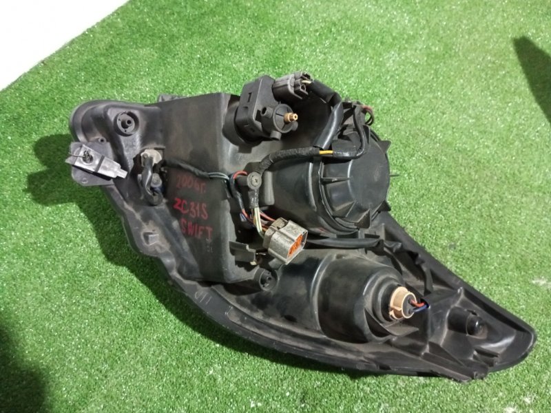 Фара ксеноновая, 5000 рублей, Пешки