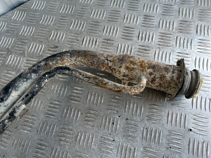 Горловина топливного бака, 6000 рублей, Пешки