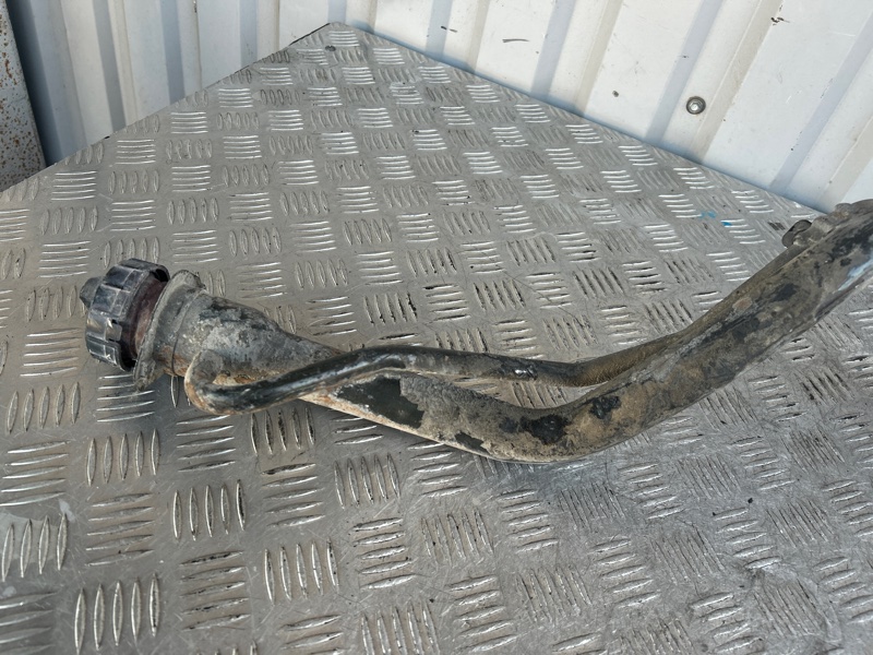 Горловина топливного бака, 7000 рублей, Пешки