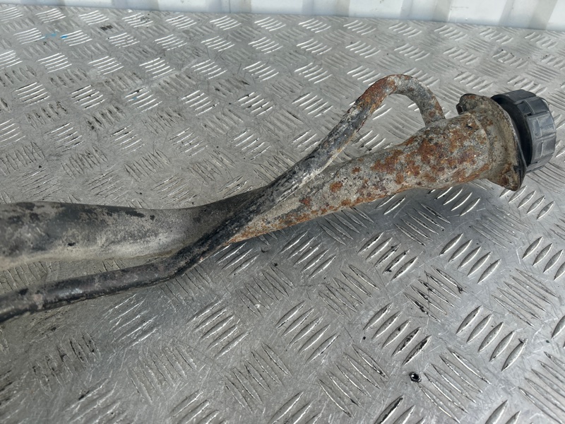 Горловина топливного бака, 4000 рублей, Пешки