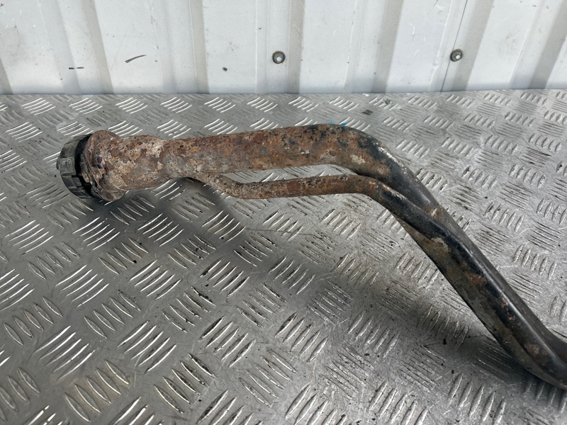 Горловина топливного бака, 2000 рублей, Пешки