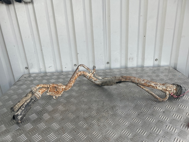 Горловина топливного бака, 2000 рублей, Пешки