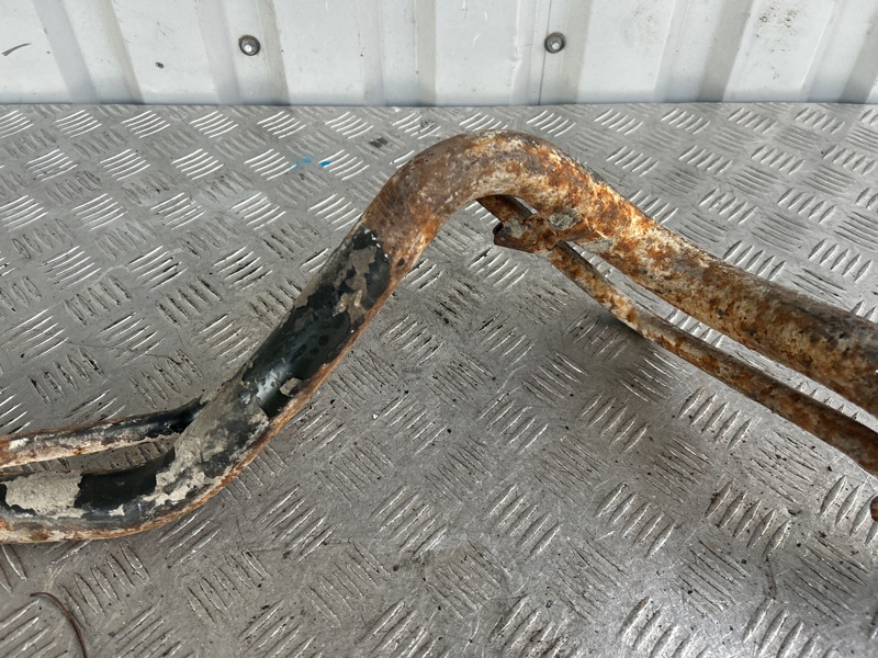 Горловина топливного бака, 2000 рублей, Пешки