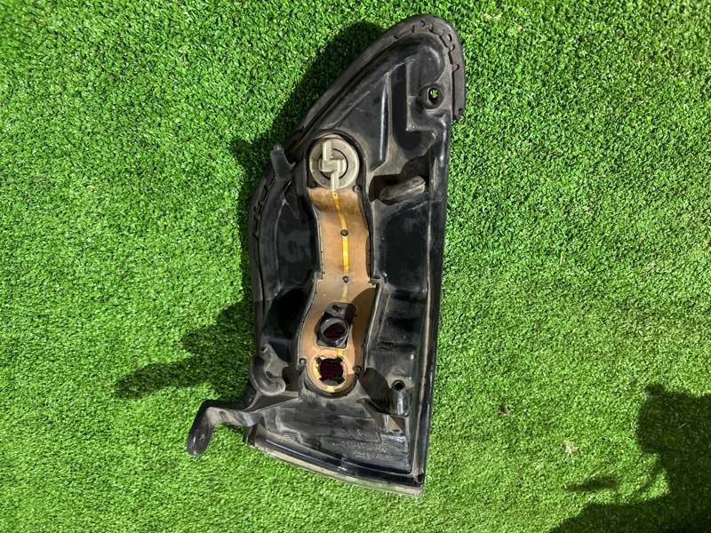 Поворотник, 2000 рублей, Пешки