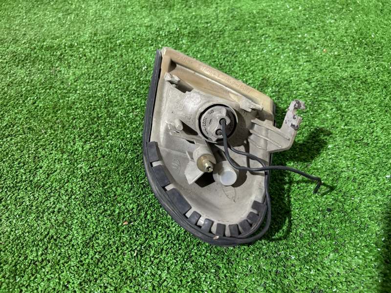 Поворотник, 2500 рублей, Пешки