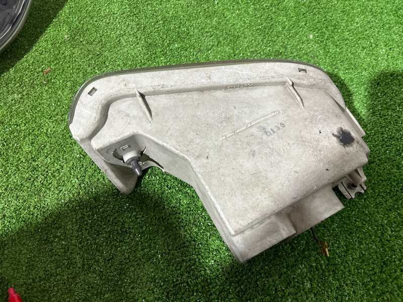 Фара противотуманная, 1500 рублей, Пешки