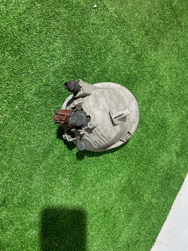 Фара противотуманная, 2000 рублей, Пешки