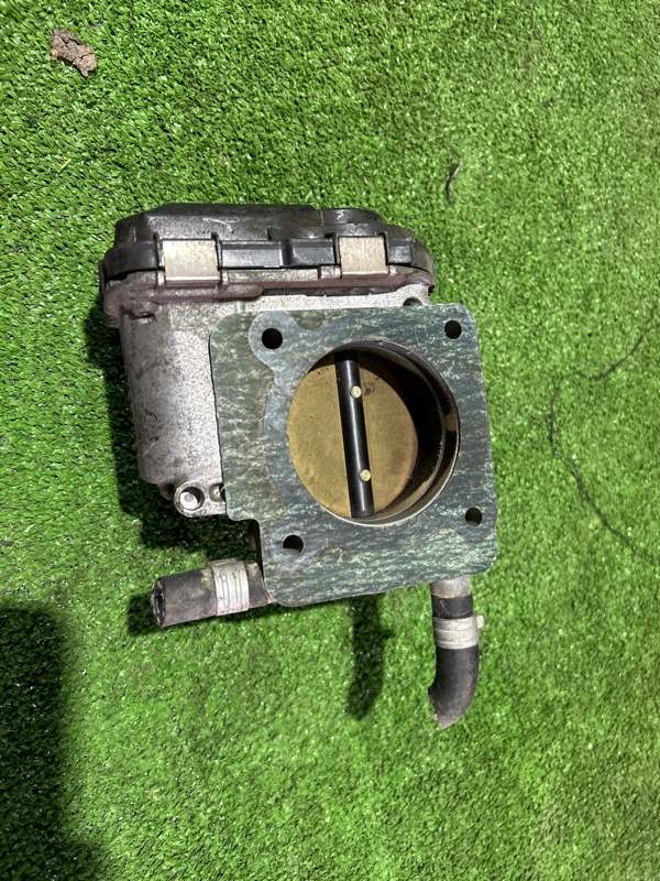 Дроссельная заслонка, 2000 рублей, Пешки