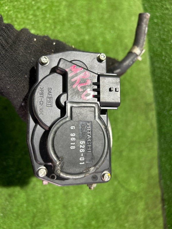 Дроссельная заслонка, 2000 рублей, Пешки