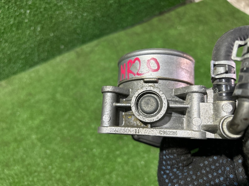 Дроссельная заслонка, 2000 рублей, Пешки