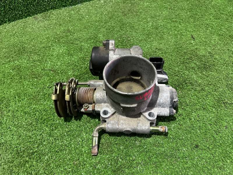 Дроссельная заслонка, 2000 рублей, Пешки