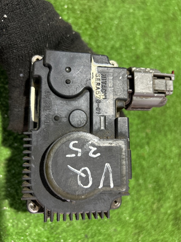 Дроссельная заслонка, 2000 рублей, Пешки