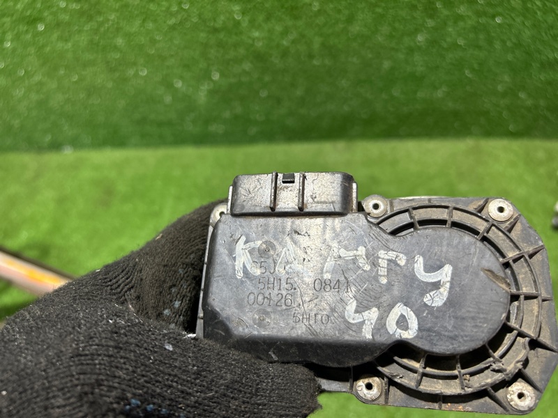 Дроссельная заслонка, 2000 рублей, Пешки