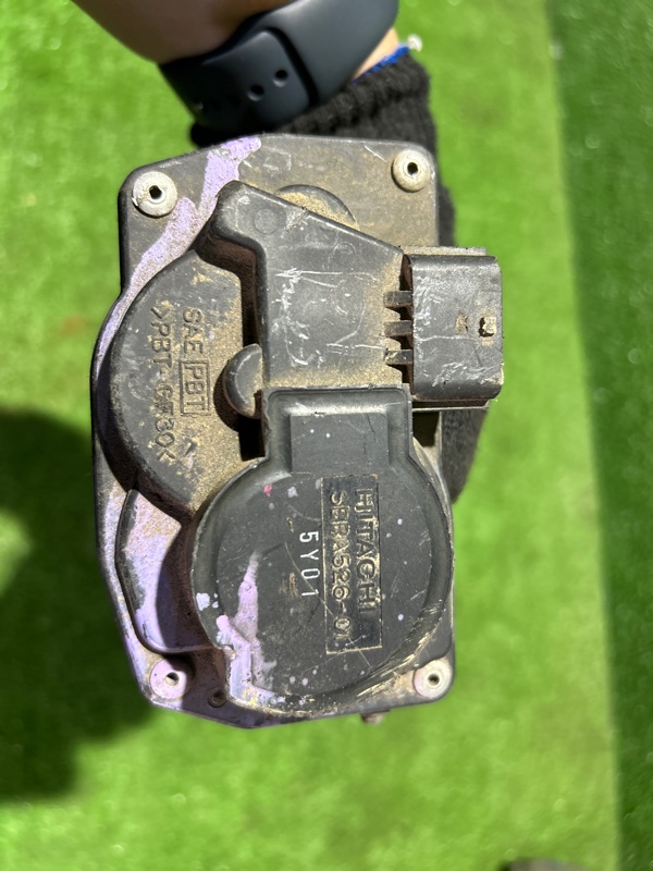 Дроссельная заслонка, 2000 рублей, Пешки