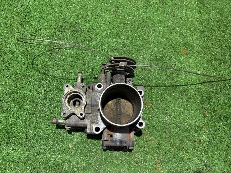 Дроссельная заслонка, 2000 рублей, Пешки