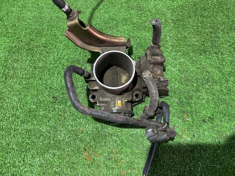 Дроссельная заслонка, 2000 рублей, Пешки