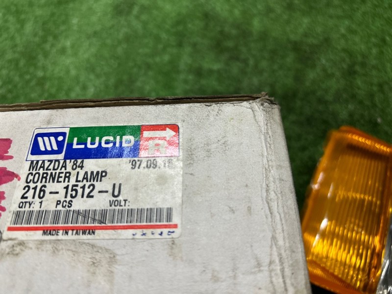 Поворотник, 2000 рублей, Пешки