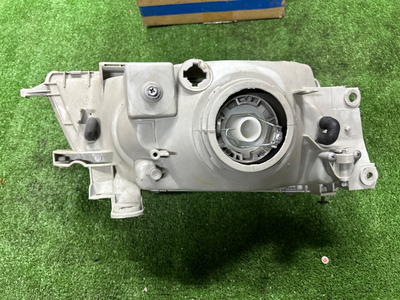 Фара, 3000 рублей, Пешки