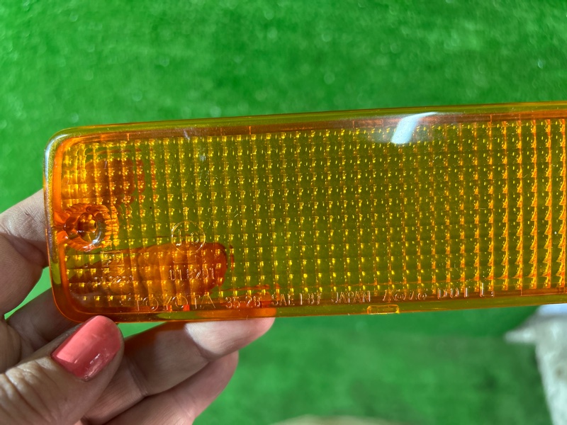 Стекло противотуманной фары, 1000 рублей, Пешки