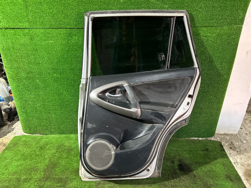 Дверь, 20000 рублей, Пешки