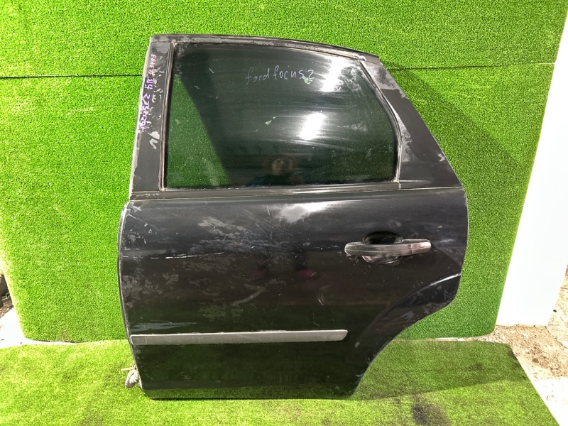 Дверь, 10000 рублей, Пешки