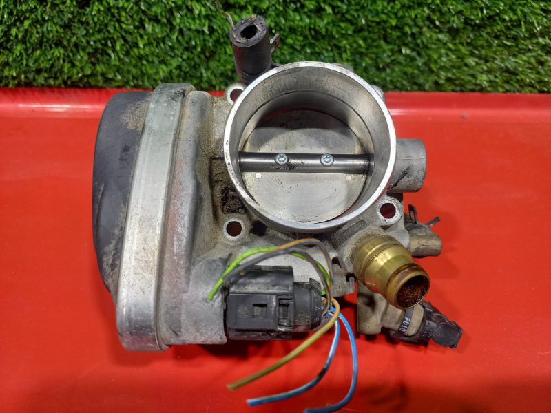 Дроссельная заслонка, 2000 рублей, Пешки