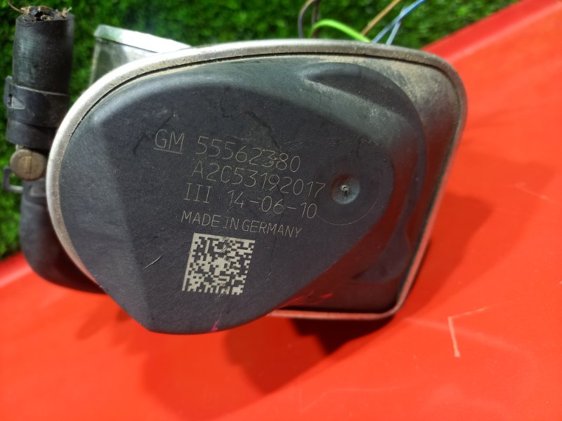 Дроссельная заслонка, 2000 рублей, Пешки