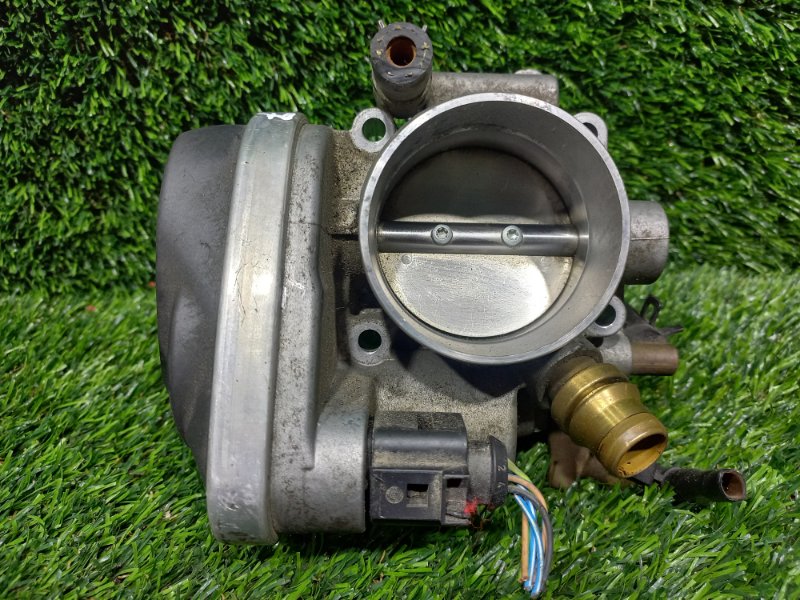 Дроссельная заслонка, 2000 рублей, Пешки