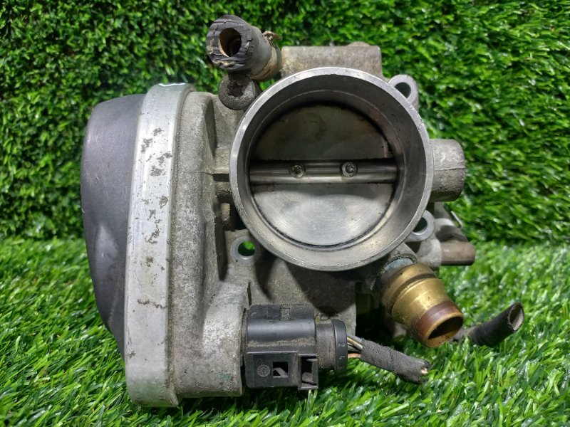 Дроссельная заслонка, 2000 рублей, Пешки