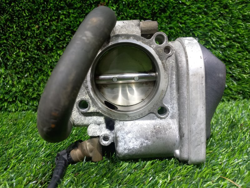 Дроссельная заслонка, 2000 рублей, Пешки