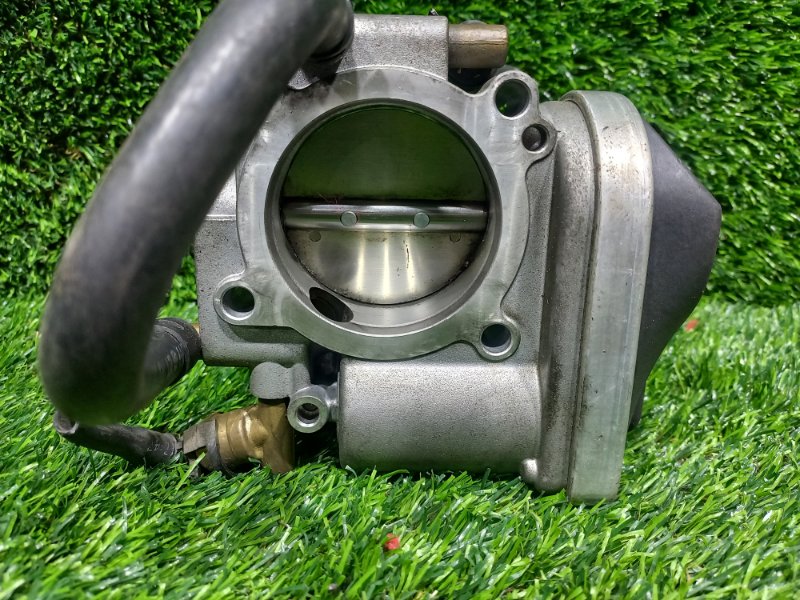 Дроссельная заслонка, 2000 рублей, Пешки