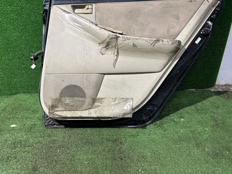 Дверь, 6000 рублей, Пешки