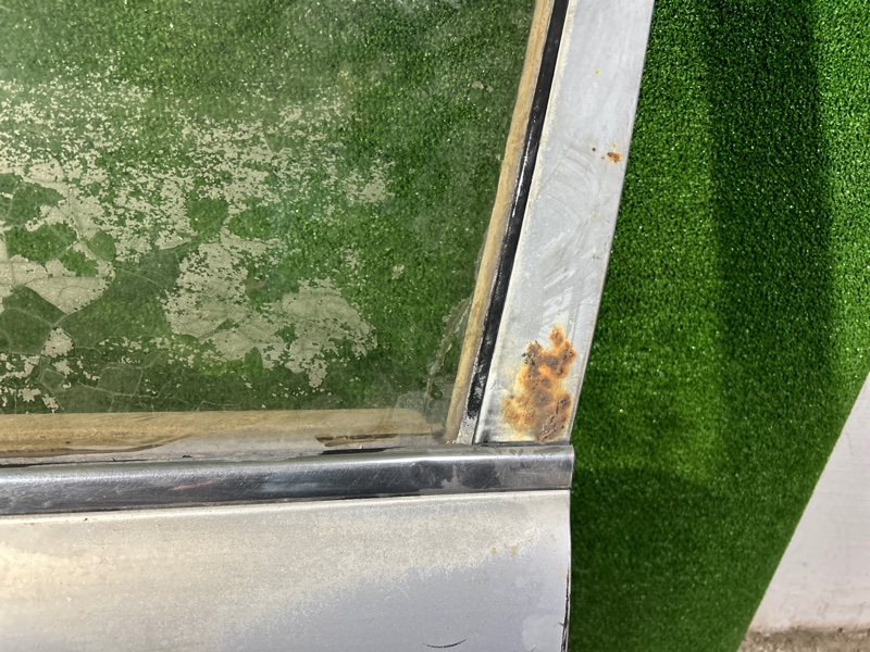 Дверь, 3000 рублей, Пешки