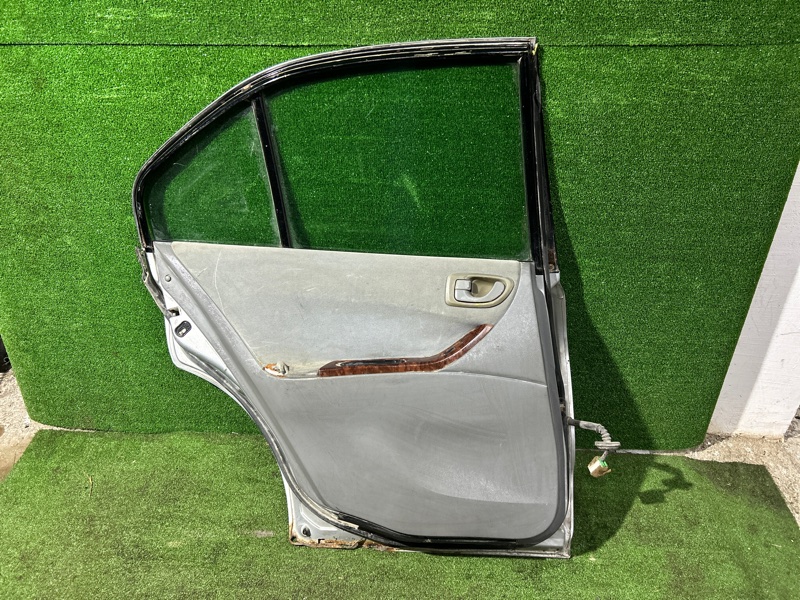 Дверь, 4000 рублей, Пешки