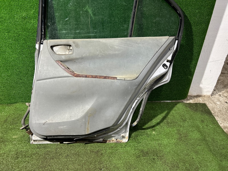 Дверь, 5000 рублей, Пешки