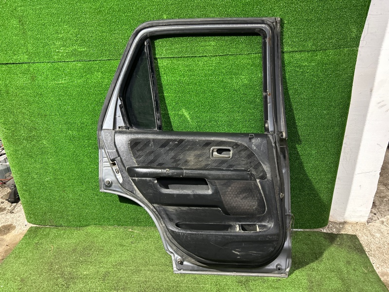 Дверь, 6000 рублей, Пешки