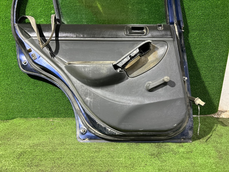 Дверь, 4000 рублей, Пешки