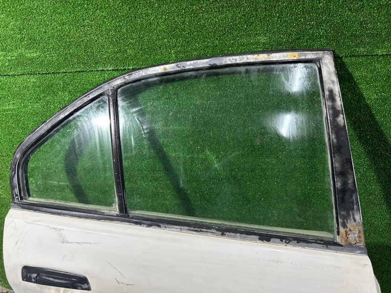 Дверь, 1000 рублей, Пешки