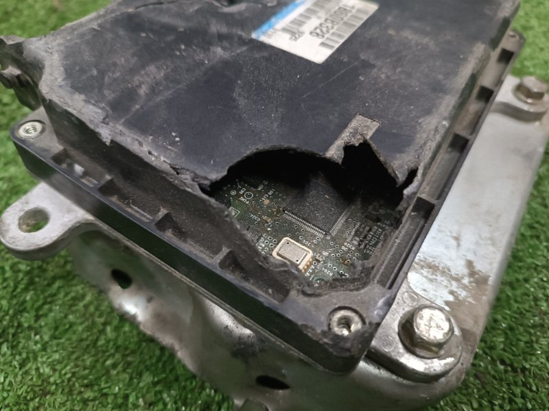 Блок управления двигателем, 1000 рублей, Пешки