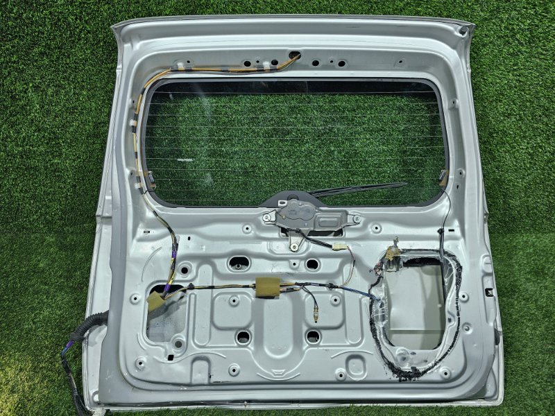 Крышка багажника, 15000 рублей, Пешки