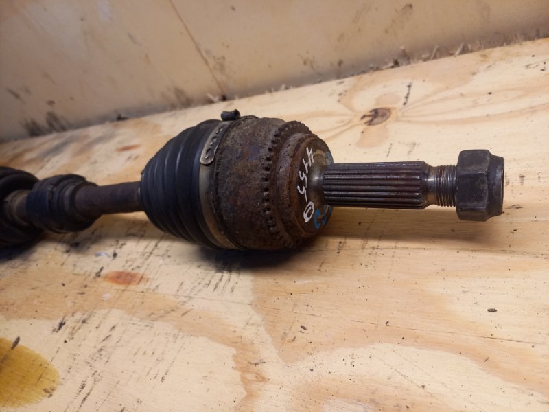 Привод, 8000 рублей, Пешки