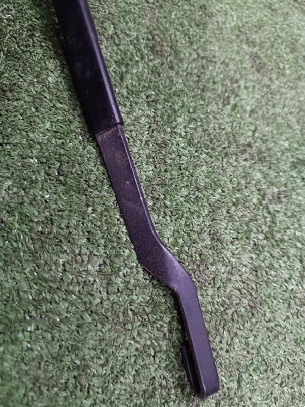 Поводок стеклоочистителя, 1500 рублей, Пешки