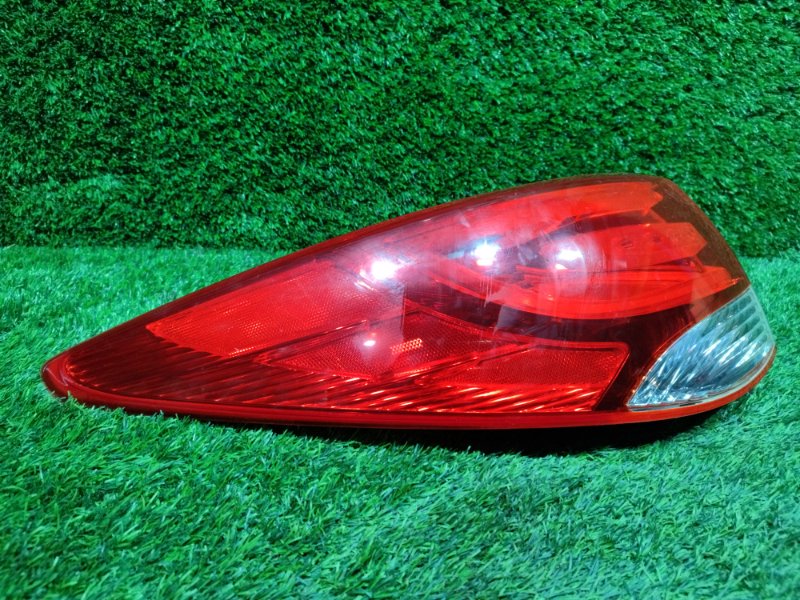 Стоп-сигнал, 7500 рублей, Пешки