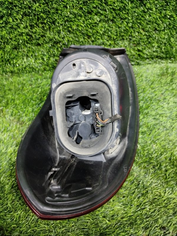 Стоп-сигнал, 3500 рублей, Пешки