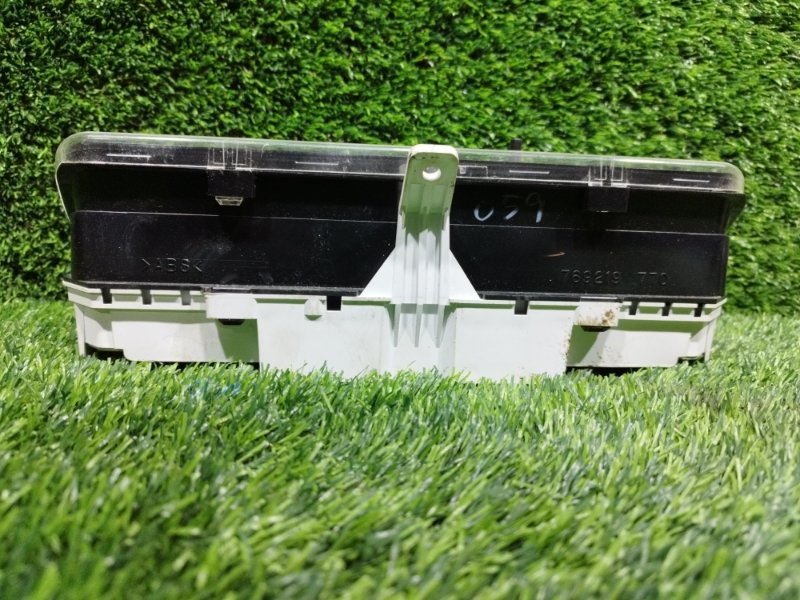 Панель приборов, 3000 рублей, Пешки