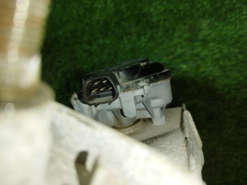 Трапеция дворников, 10000 рублей, Пешки