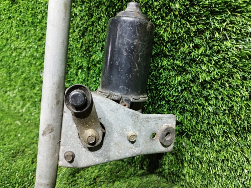 Трапеция дворников, 5000 рублей, Пешки