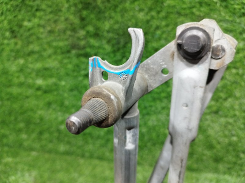 Трапеция дворников, 5000 рублей, Пешки